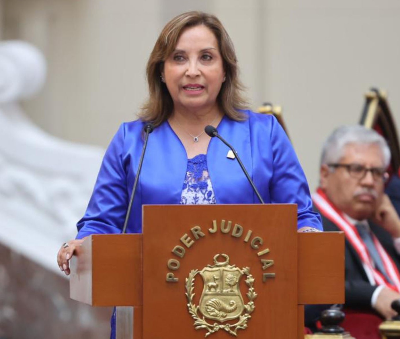 Dina Boluarte asegura que respetará la separación de poderes