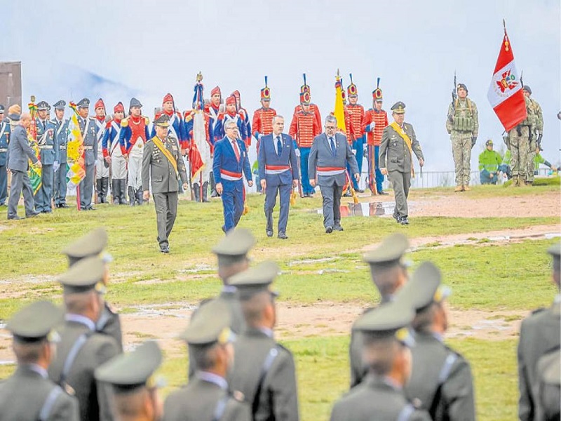 Presidenta se queda en Lima y desaira a ayacuchanos