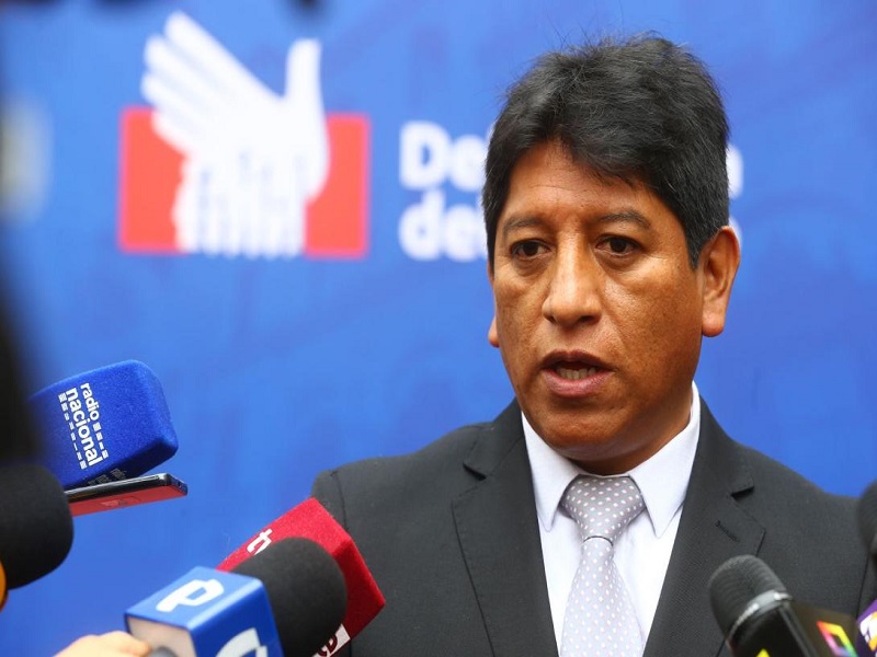 Defensor del Pueblo es denunciado constitucionalmente por nombramiento ilegal