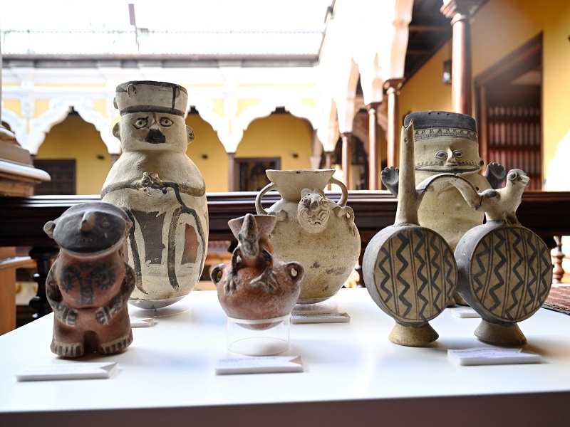 Perú recibe 133 bienes culturales entregados por Suecia, Bélgica, Colombia, EE.UU. y Suiza