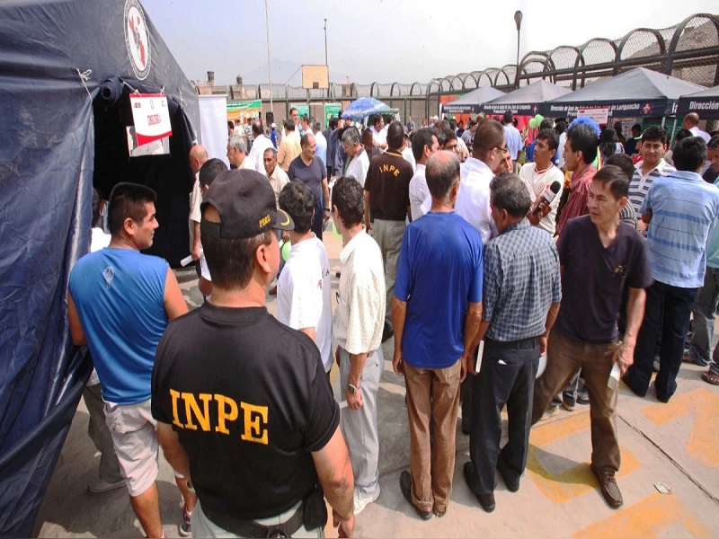 Ministerio de Justicia evalúa reducir población carcelaria liberando a presos que tienen sentencia por omisión familiar