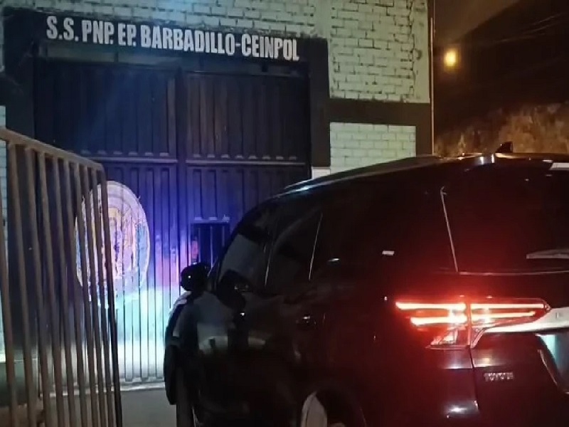 Ex presidente Martín Vizcarra fue retirado de Barbadillo y trasladado al penal de Ancón II 