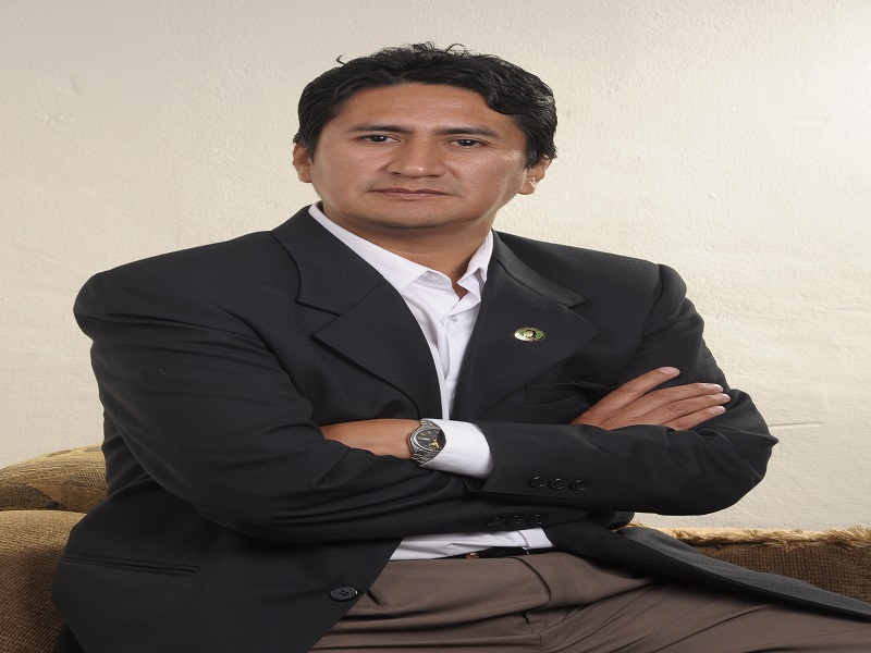 Vladimir Cerrón: Exjefe de la DINI reveló que desde el Congreso y Palacio de Gobierno protegen a líder de Perú Libre